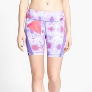 Zella Live In Bike Short, Like New, Size S